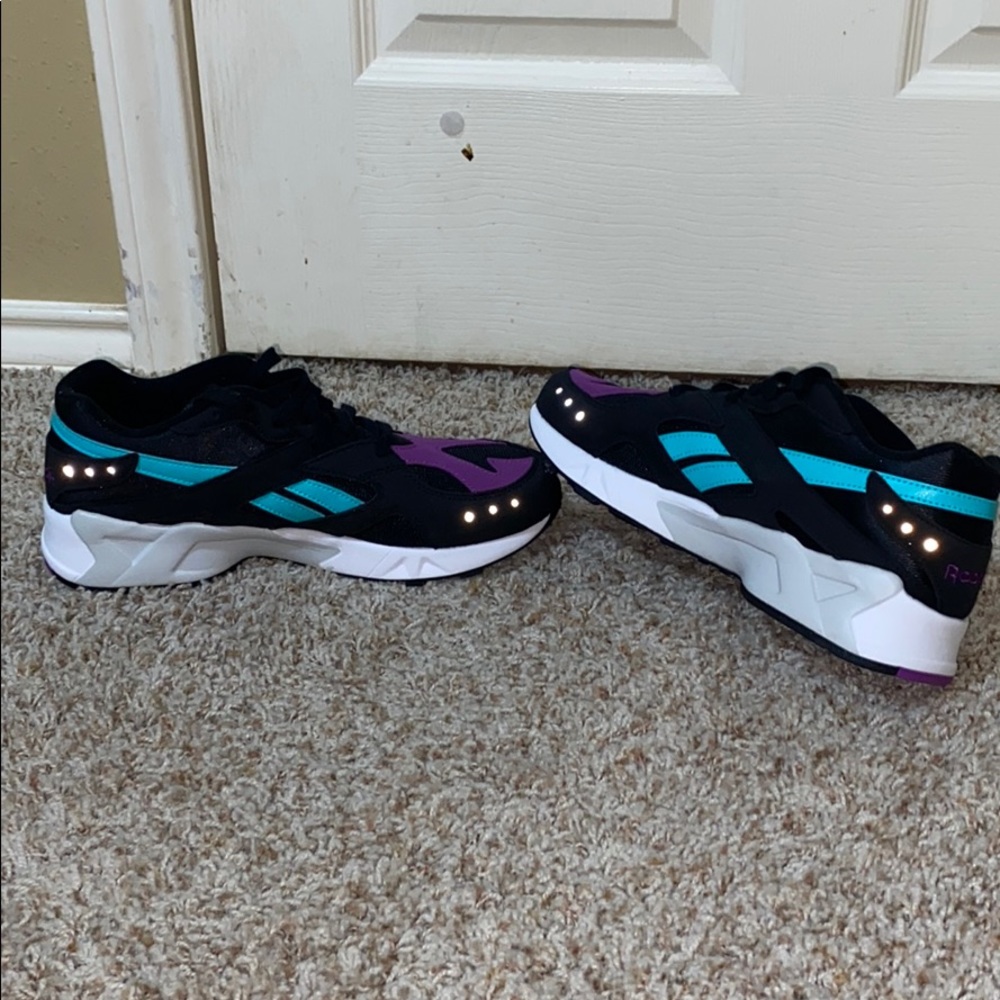 Reebok Aztrek “Black Teal”